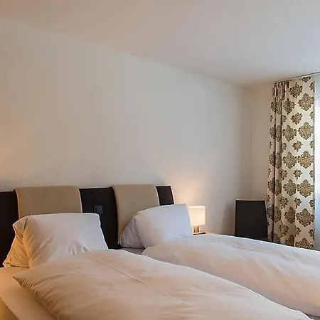 Διαμέρισμα Sleeps 8 Wifi